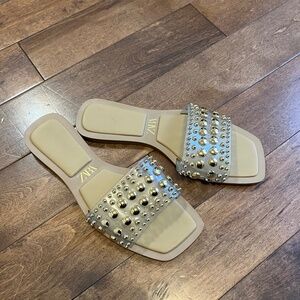 Zara Studded Flat Sandals-EU 37